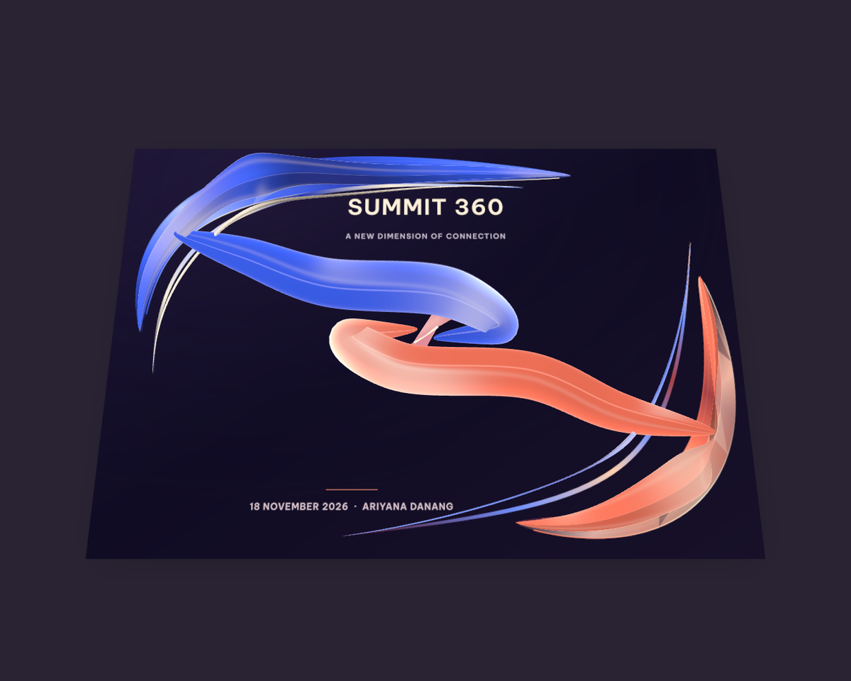 Thiệp SUMMIT 360 với biểu tượng hai dải sáng cobalt và coral, góc nhìn 3D trước khi mở thư mời